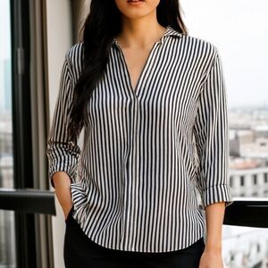 H&M Black & White Striped 3/4 Sleeve Pullover Half Button Down